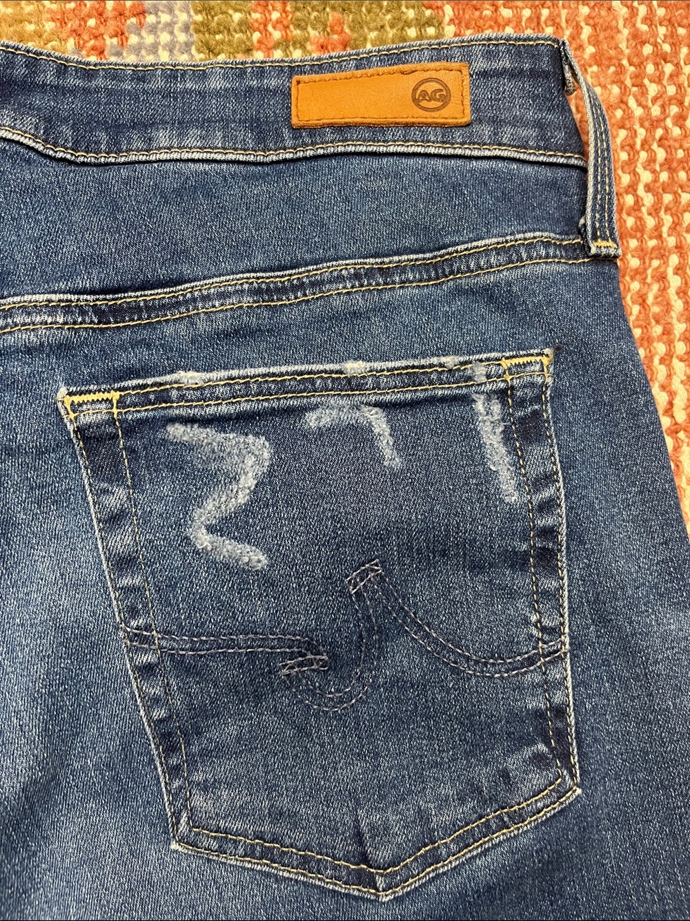 AG Farrah Bootcut Jeans High Rise 31x32 Dark Wash Designer Denim EUC - Picture 9 of 9